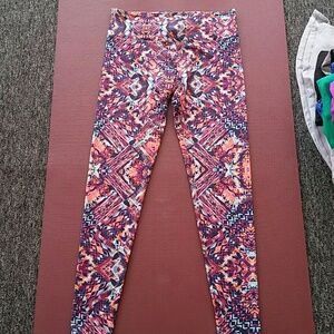 Onzie Multicolor Patterned Leggings